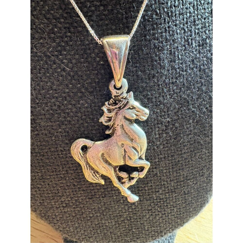 Pewter Horse Pendant, Vintage, Galloping Horse, Equestrian, Horse Lover